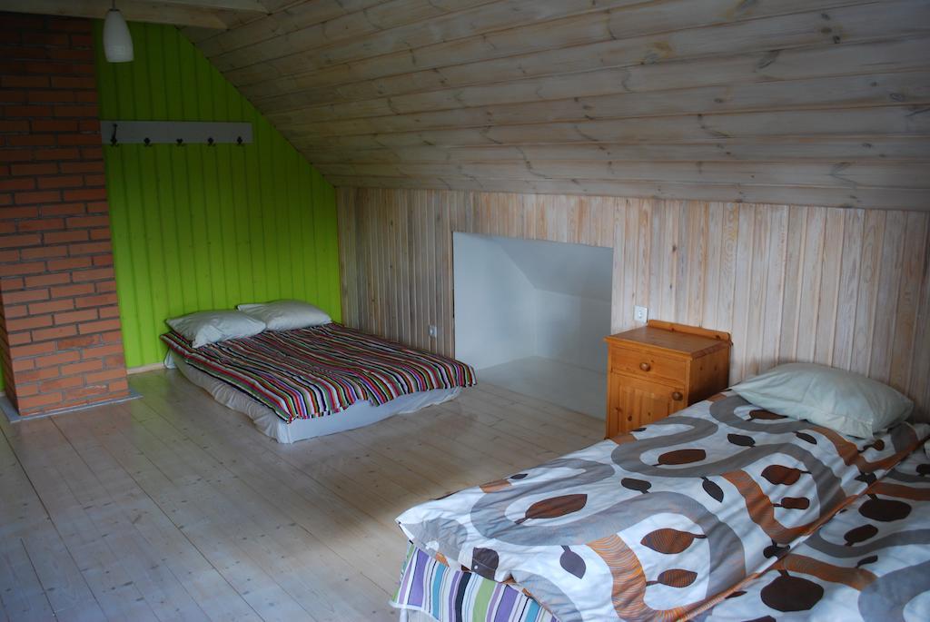 Koveri Holiday Center Rum bild